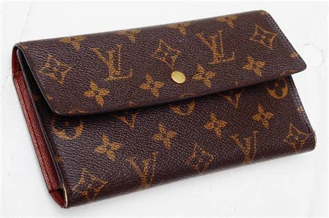 lv wallet large|Lv wallet for women.